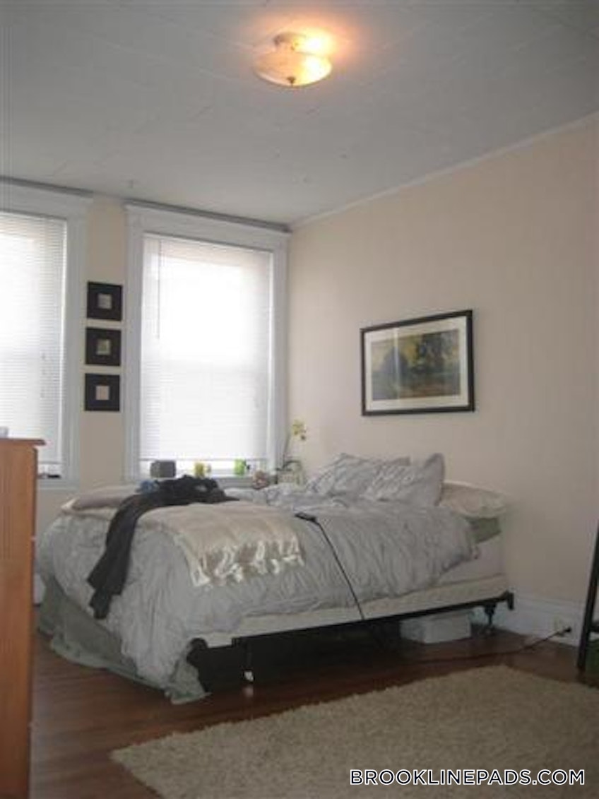 Brookline - $4,300 /month