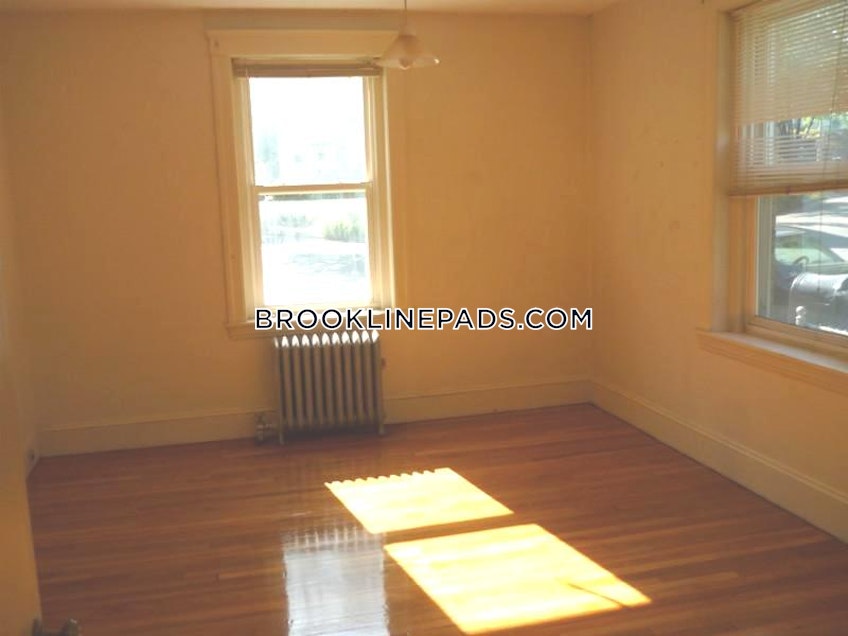 Brookline - $4,800 /month