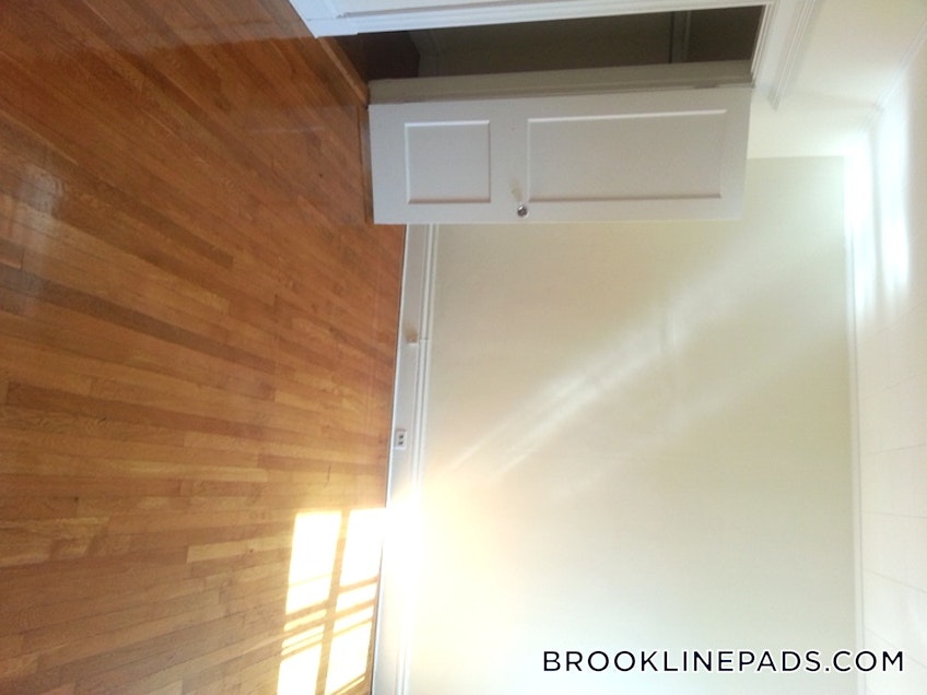 Brookline - $3,300 /month