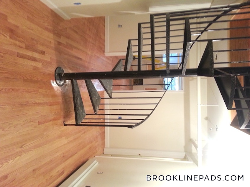 Brookline - $6,100 /month