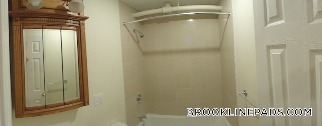 Brookline - $5,350 /mo