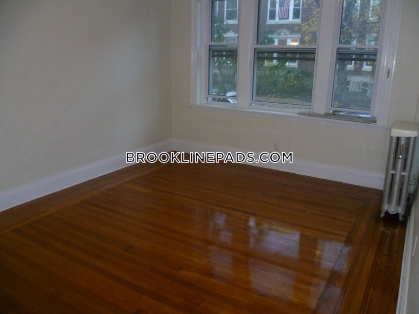 Brookline - $6,100 /month