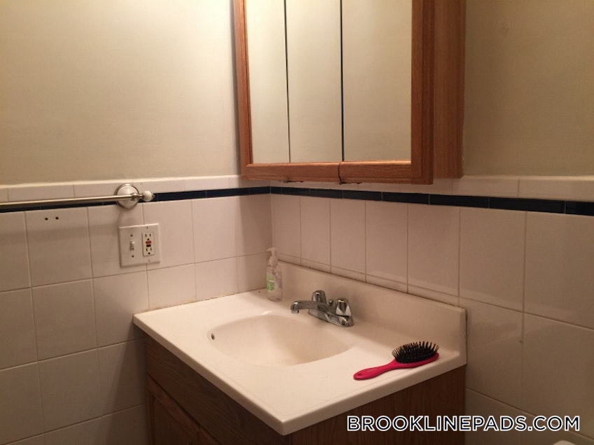 Brookline - $4,150 /month