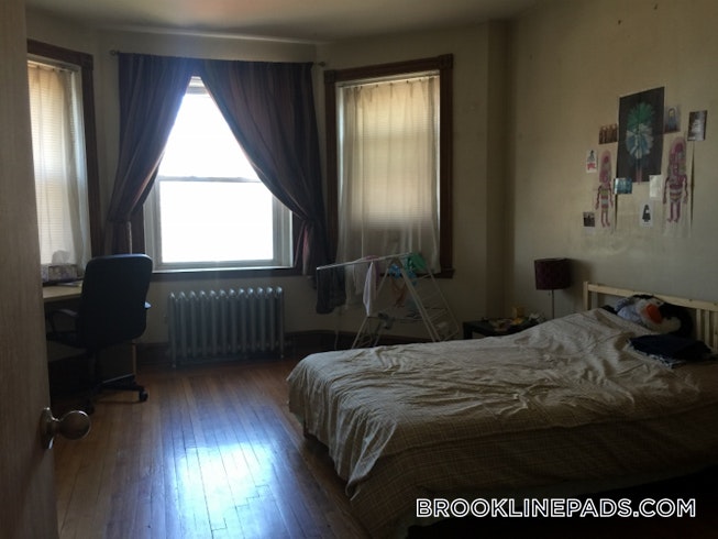 Brookline - $4,150 /mo