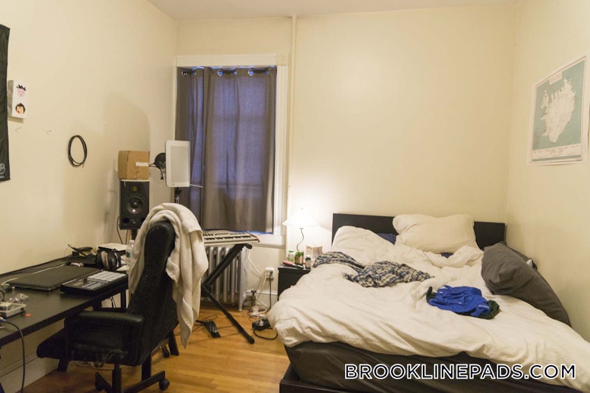 Brookline - $3,400 /month