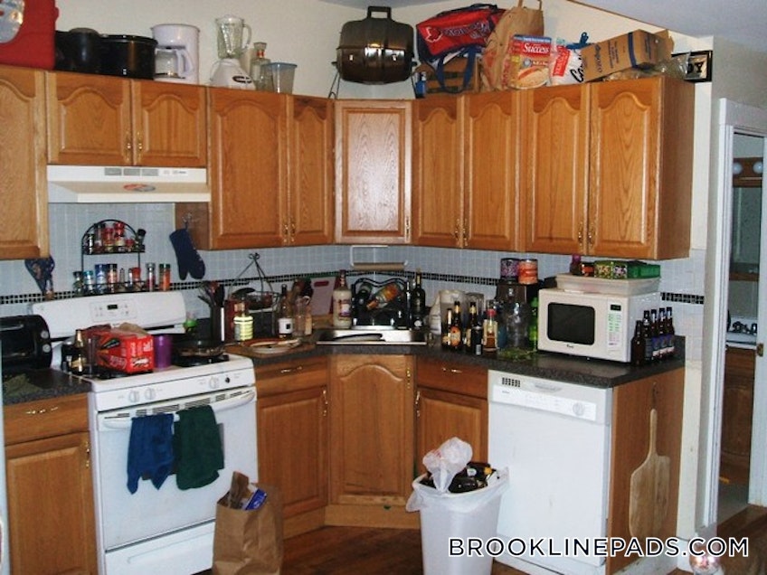 Brookline - $4,800 /month