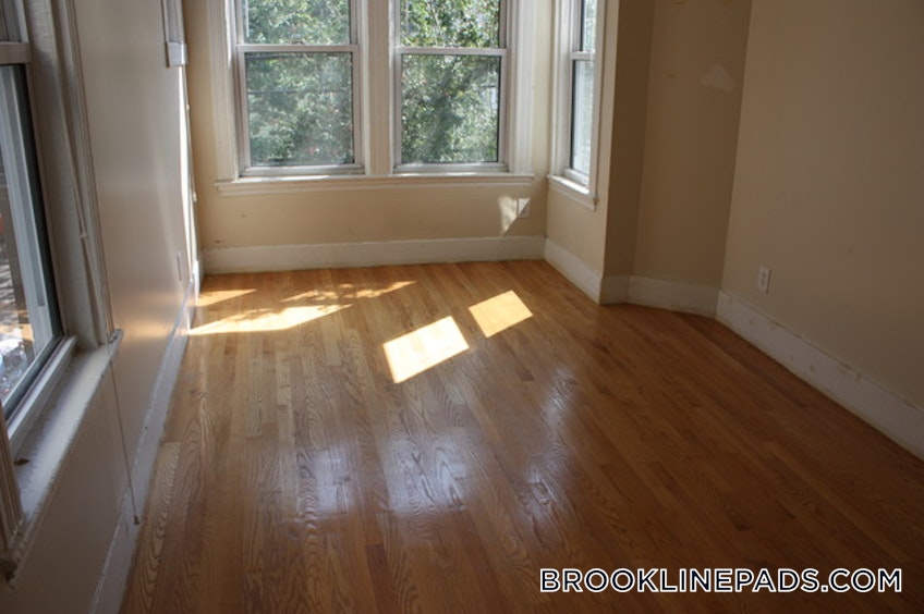 Brookline - $4,800 /month