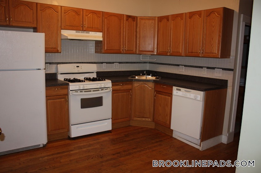 Brookline - $4,800 /month