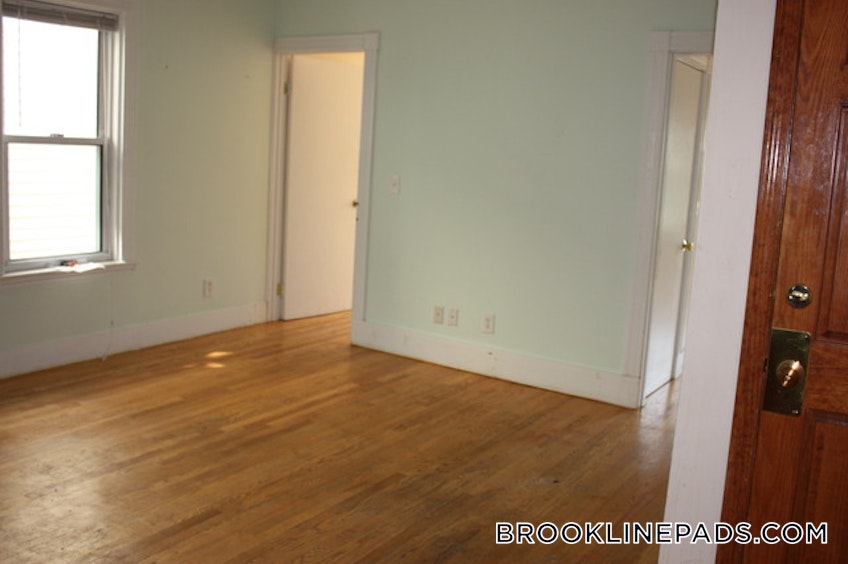 Brookline - $4,800 /month