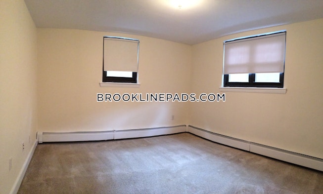 Brookline - $3,135 /mo