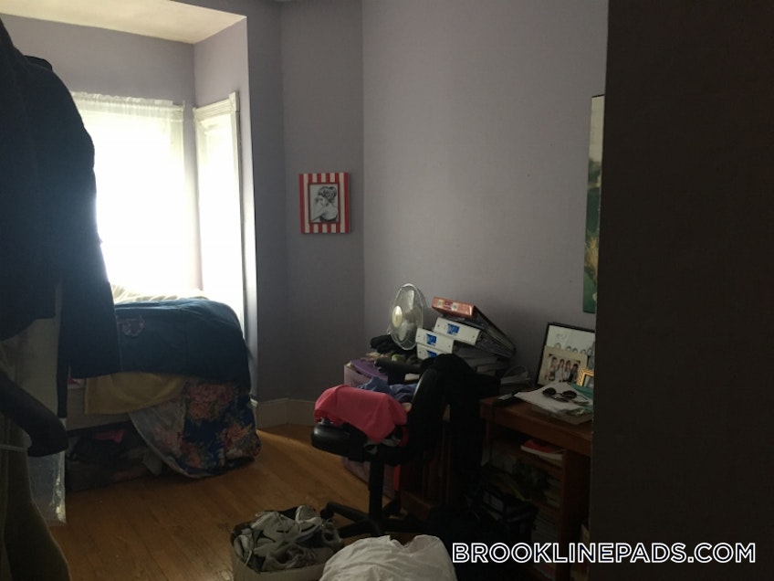 Brookline - $4,800 /month