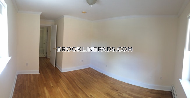 Brookline - $2,350 /mo