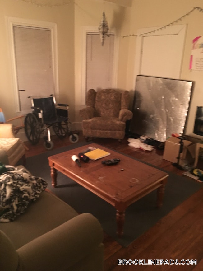 Brookline - $3,500 /mo