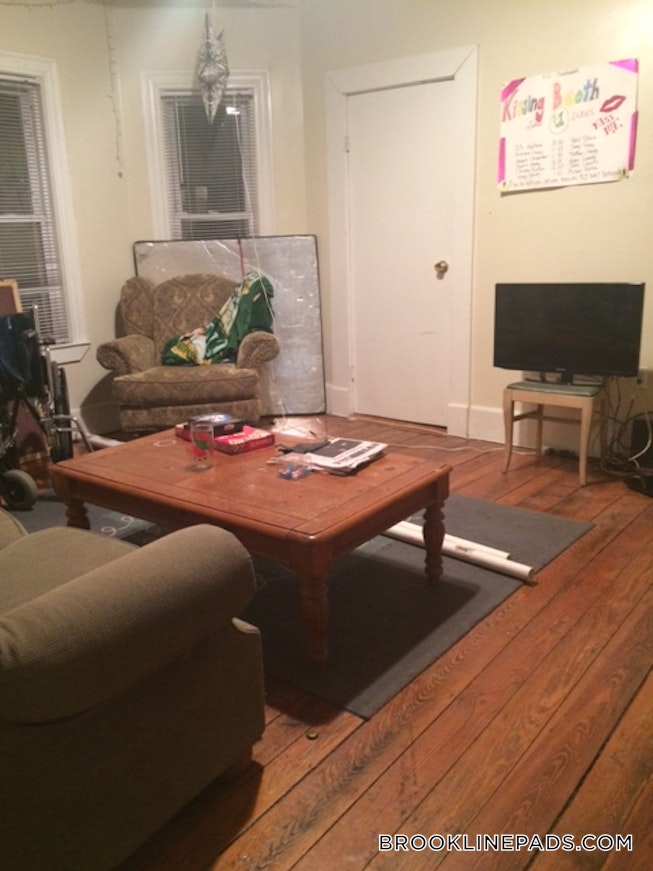 Brookline - $3,500 /mo