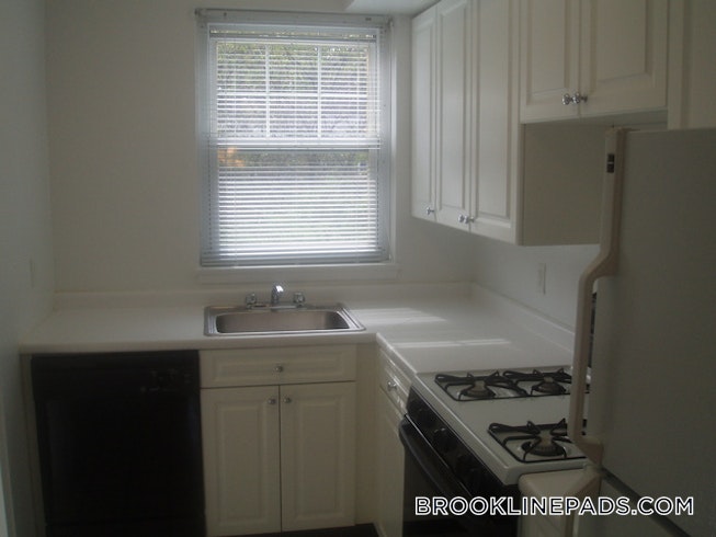 Brookline - $3,750 /mo