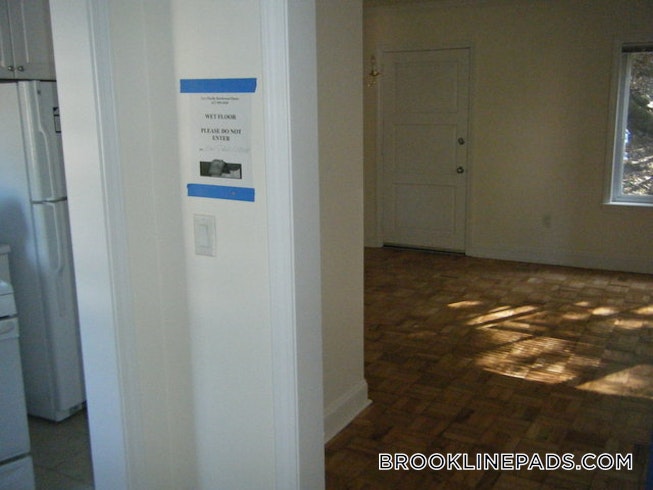 Brookline - $3,750 /mo