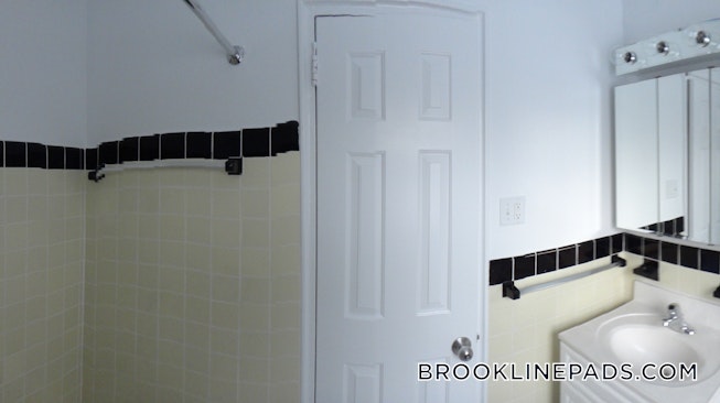 Brookline - $3,700 /mo