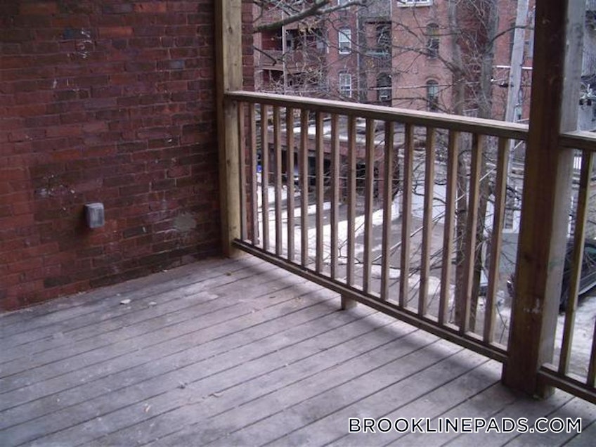 Brookline - $5,300 /month