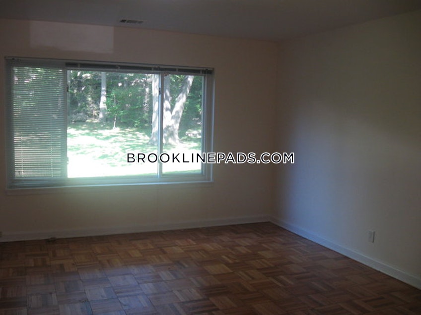 Brookline - $3,945 /month