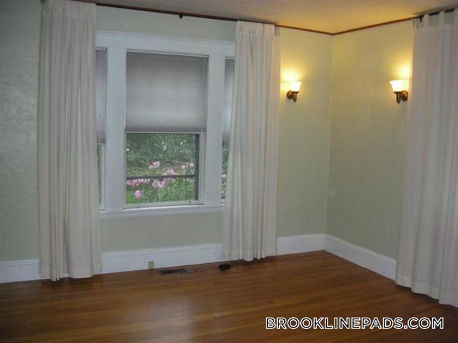 Brookline - $4,000 /mo