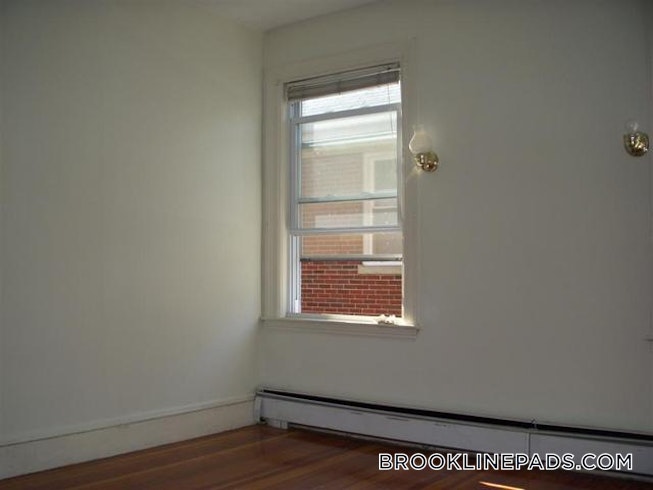 Brookline - $4,100 /mo