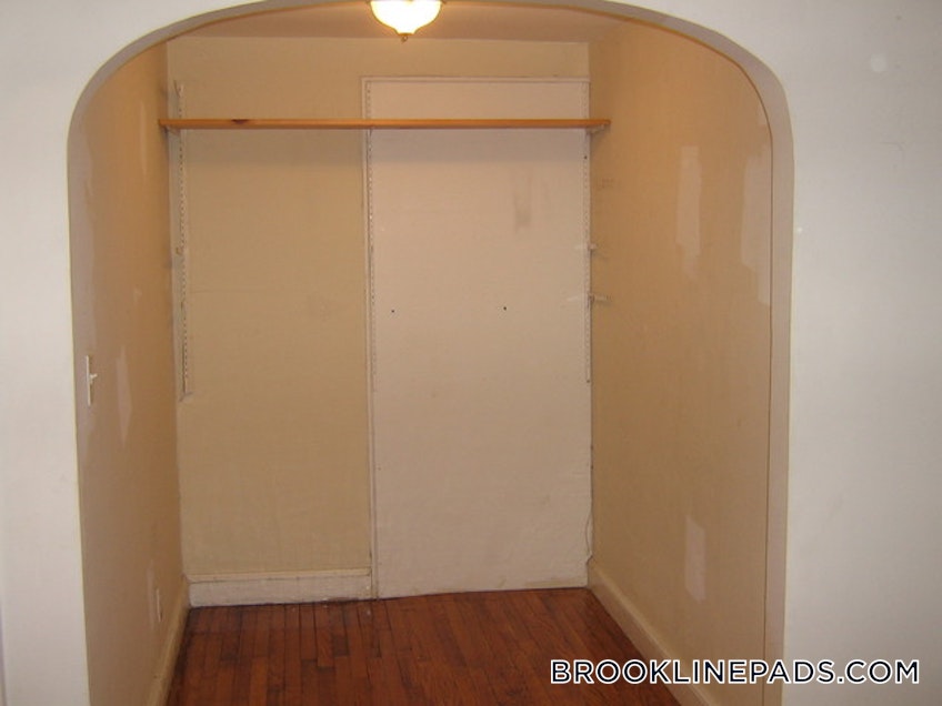 Brookline - $2,700 /month