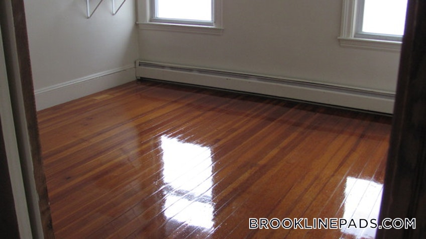 Brookline - $4,400 /month