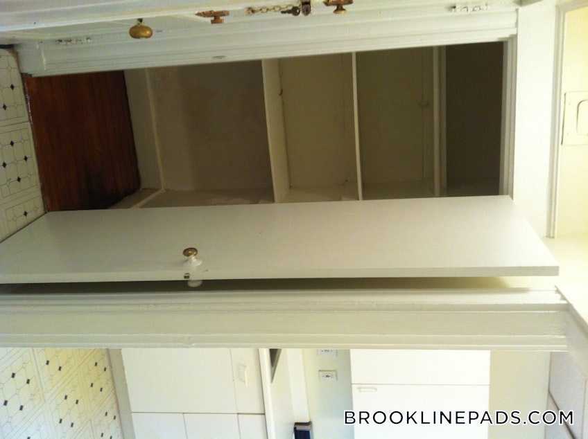 Brookline - $2,350 /month