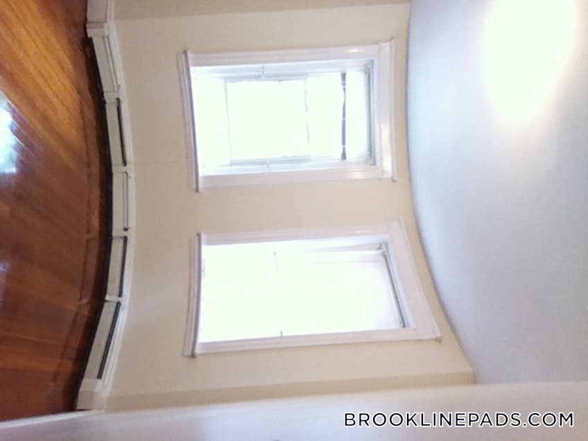 Brookline - $2,350 /month