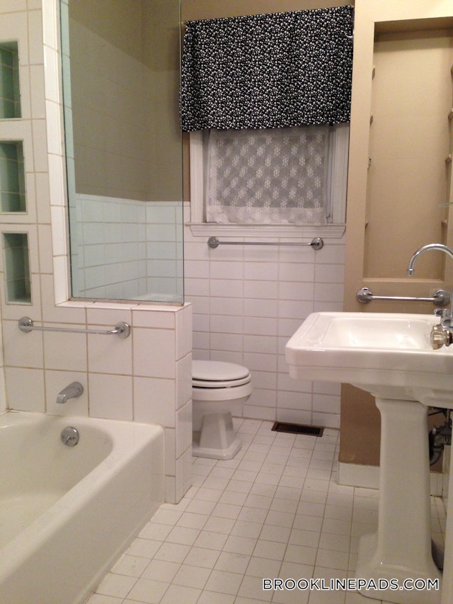 Brookline - $4,000 /mo