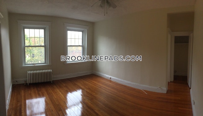 Brookline - $3,300 /mo