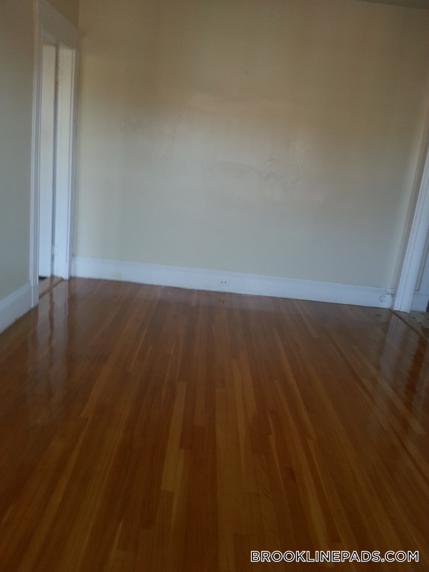 Brookline - $2,200 /month