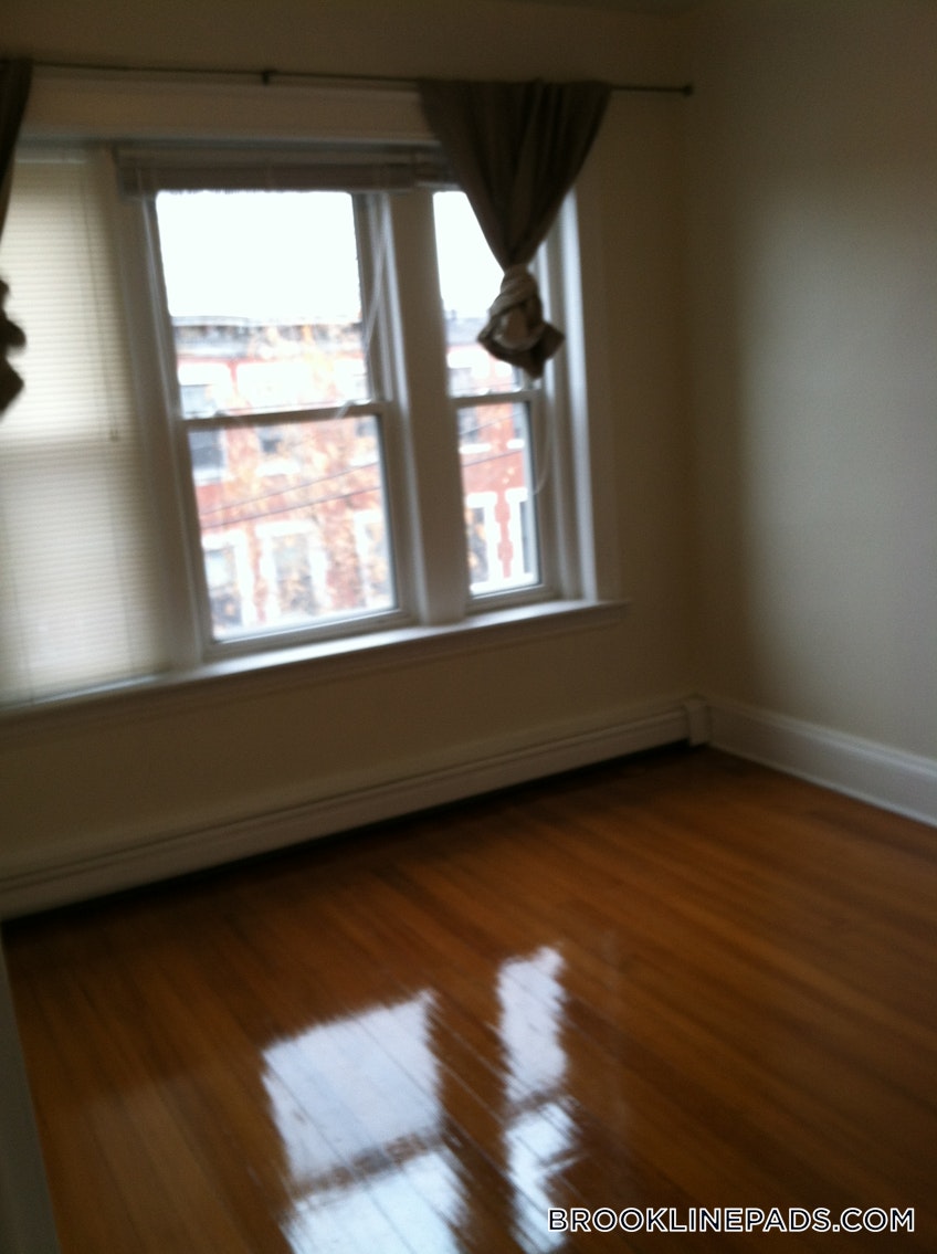 Brookline - $2,200 /month