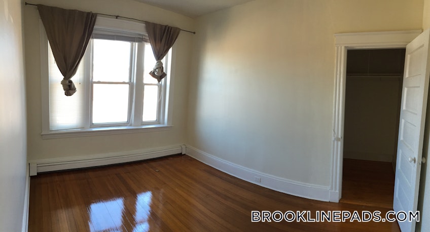 Brookline - $2,200 /month