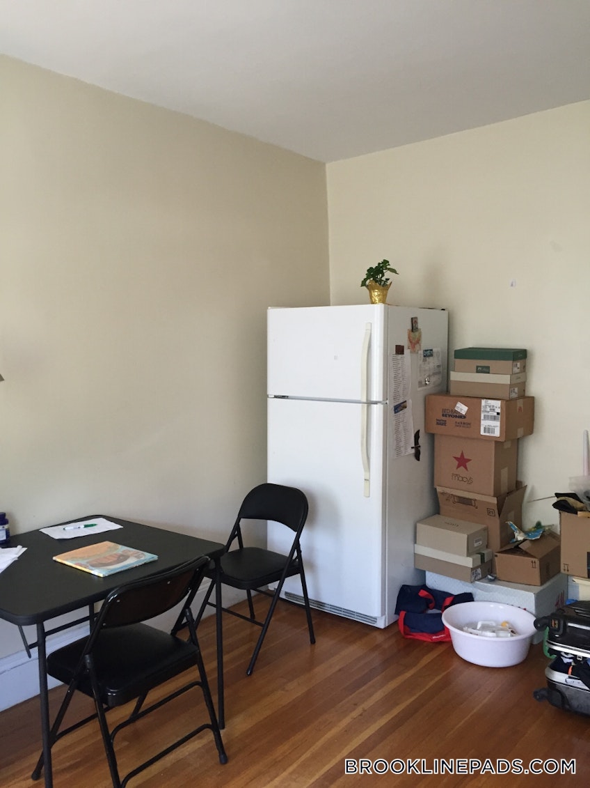 Brookline - $2,350 /month