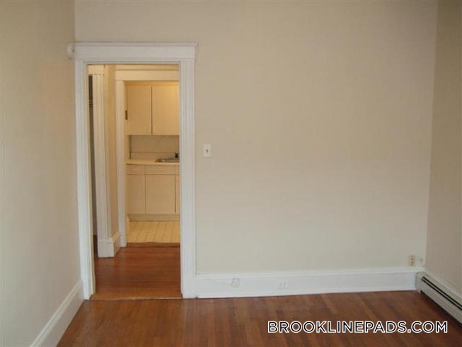 Brookline - $2,350 /mo