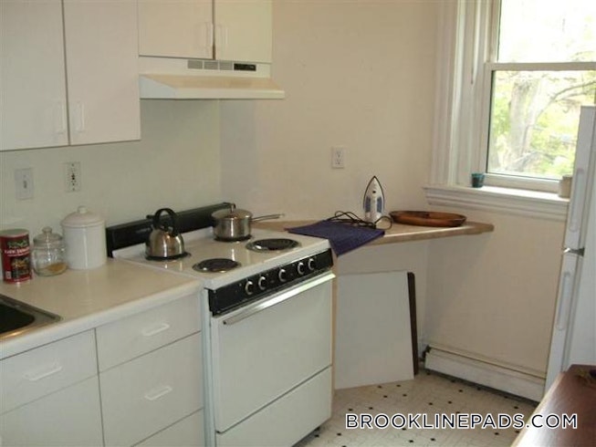 Brookline - $2,350 /mo