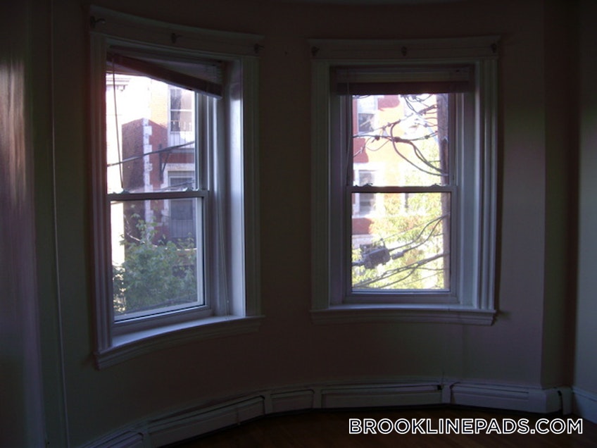 Brookline - $2,300 /month