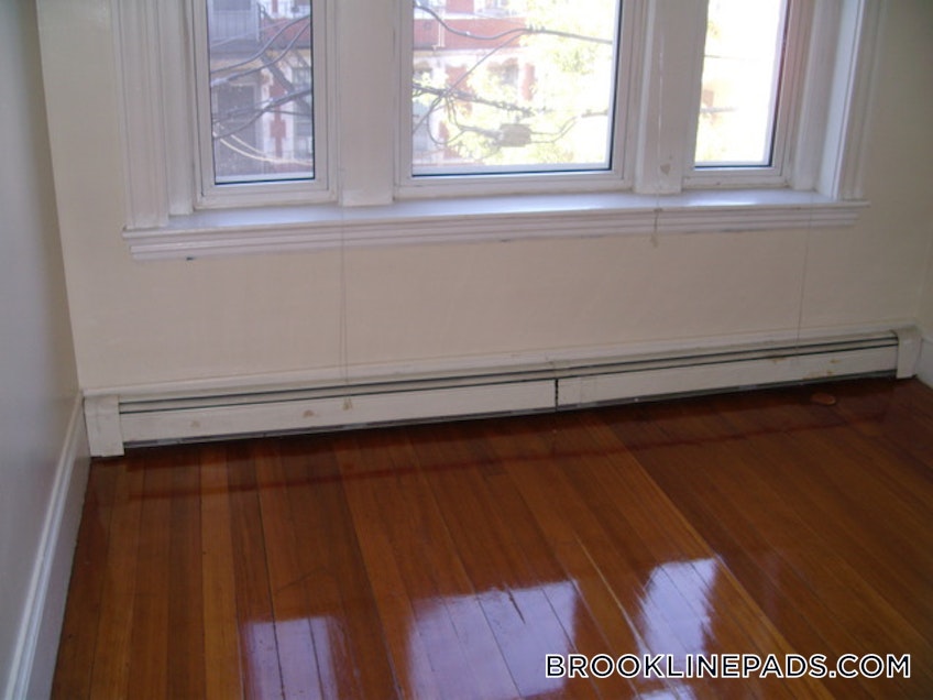 Brookline - $2,300 /month