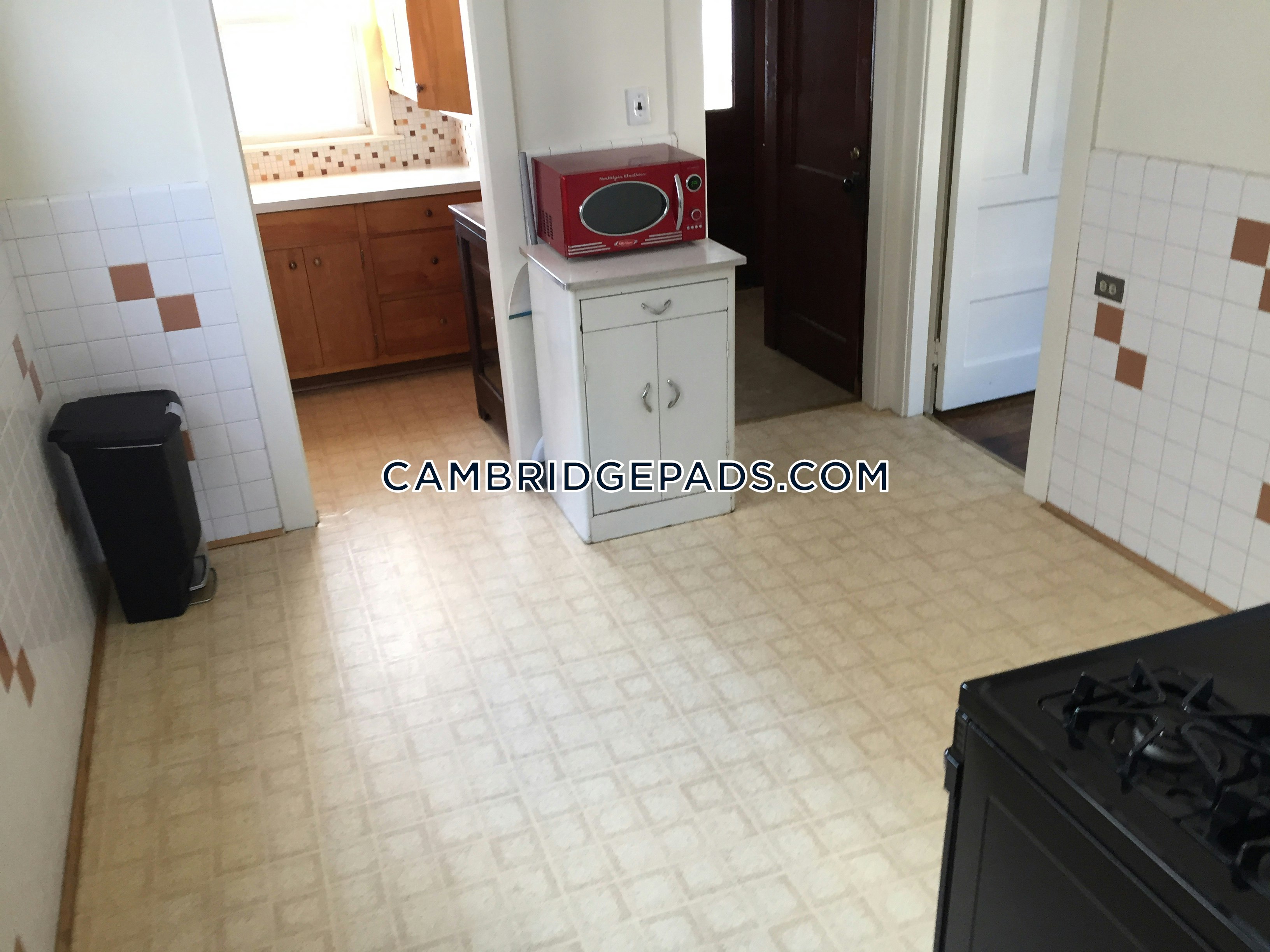 Cambridge - $1,895