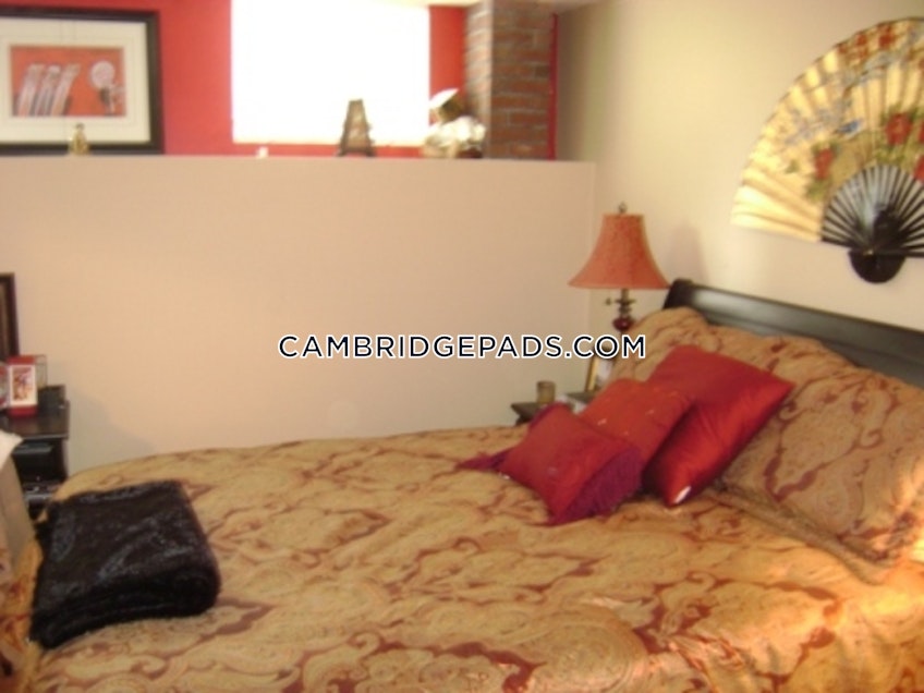 Cambridge - $2,395 /month