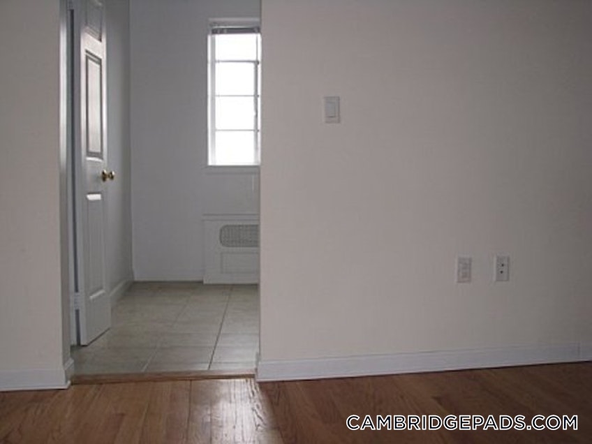 Cambridge - $4,390 /month