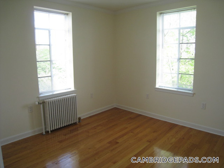 Cambridge - $4,390 /month