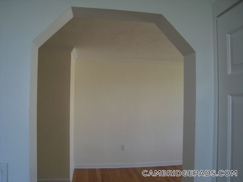 Cambridge - $4,390 /month