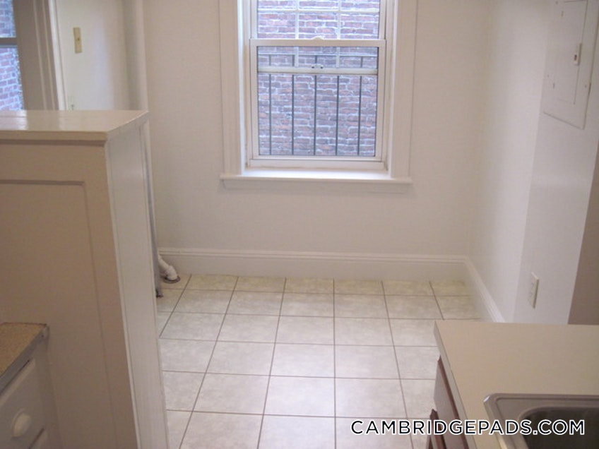 Cambridge - $2,850 /month