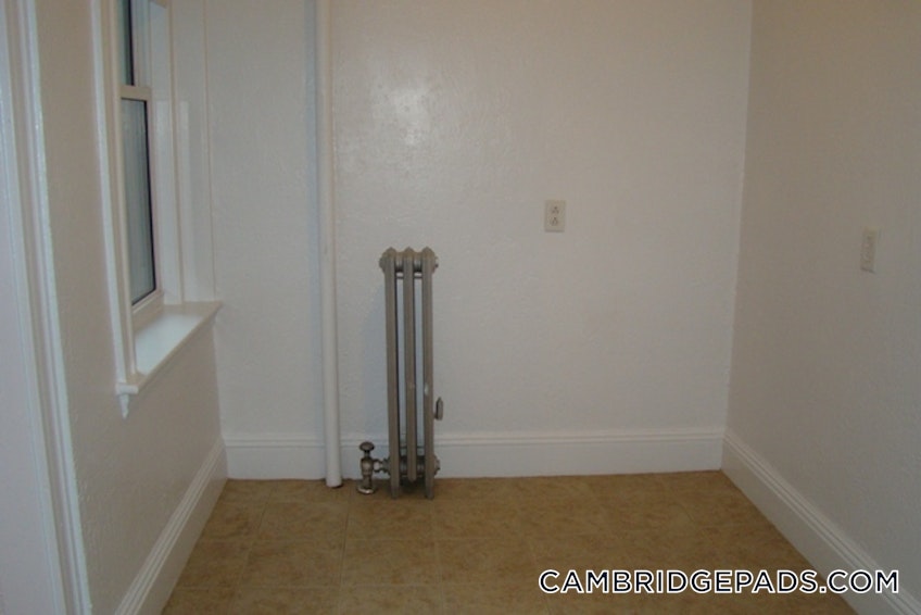 Cambridge - $3,205 /month