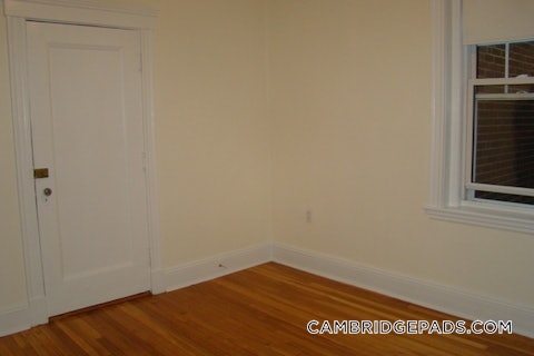 Cambridge - $3,205