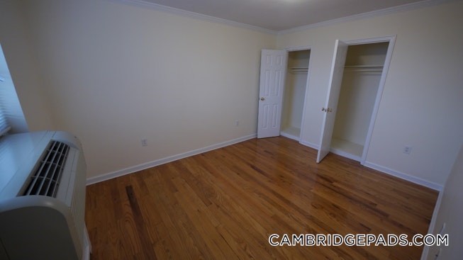 Cambridge - $4,390 /mo