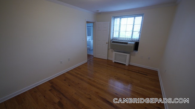 Cambridge - $4,390 /mo