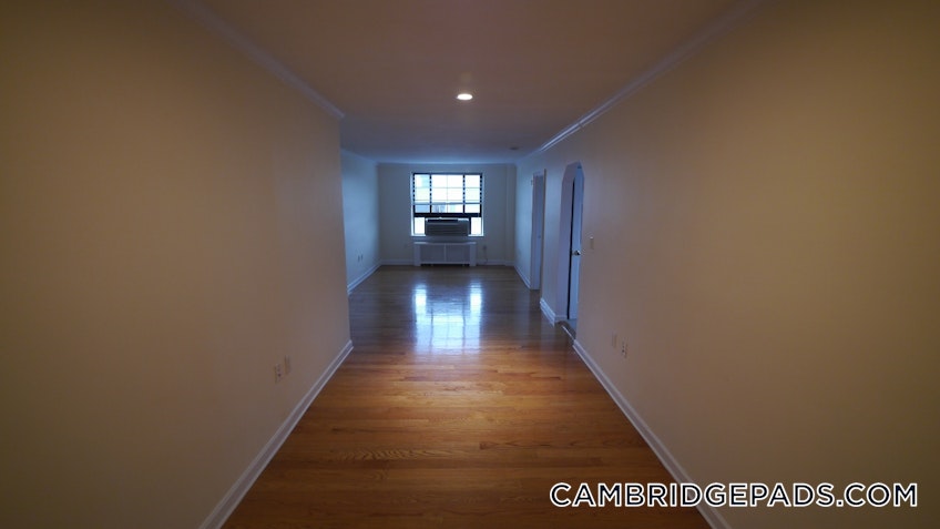 Cambridge - $4,390 /month